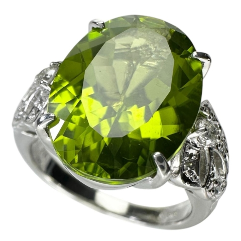 12号 ペリドット 7.37ct ダイヤモンド 0.14ct リング・指輪 Pt900プラチナ 9.2g レディース【中古】【真子質店】【NN】【MiTMo】