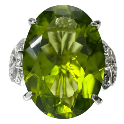 12号 ペリドット 7.37ct ダイヤモンド 0.14ct リング・指輪 Pt900プラチナ 9.2g レディース【中古】【真子質店】【NN】【MiTMo】
