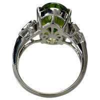 12号 ペリドット 7.37ct ダイヤモンド 0.14ct リング・指輪 Pt900プラチナ 9.2g レディース【中古】【真子質店】【NN】【MiTMo】