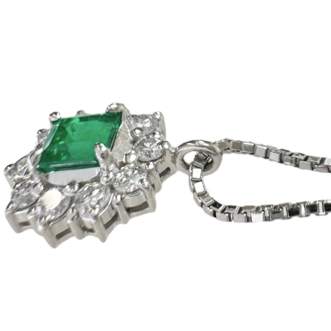 エメラルド 0.58ct ダイヤモンド 0.43ct ネックレス Pt900