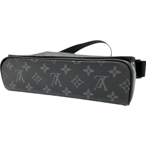 【LOUIS VUITTON/ルイ・ヴィトン】 ディストリクトPM NV2 モノグラムエクリプス M45272 ショルダーバッグ PVC ブラック メンズ【中古】【真子質店】【BL】【ITMix】