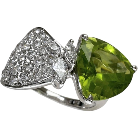 12号 ペリドット 3.43ct ダイヤモンド 0.91ct リング・指輪 K18WGホワイトゴールド 18金 6.6g レディース【中古】【真子質店】【NN】【IDDI】