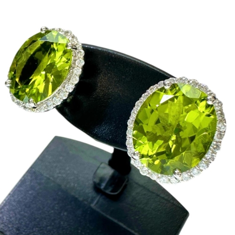 ペリドット 3.34/3.33ct ダイヤモンド 0.20×2ct ピアス Pt950プラチナ 6.9g レディース【中古】【真子質店】【NN】【IxxI】