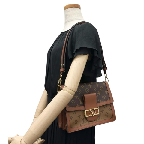 【LOUIS VUITTON/ルイ・ヴィトン】 M45958 モノグラムリバース ドーフィーヌMM ショルダーバッグ モノグラムキャンバス PVC/ゴールド金具 レディース【中古】【真子質店】【BL】【IMiKx】